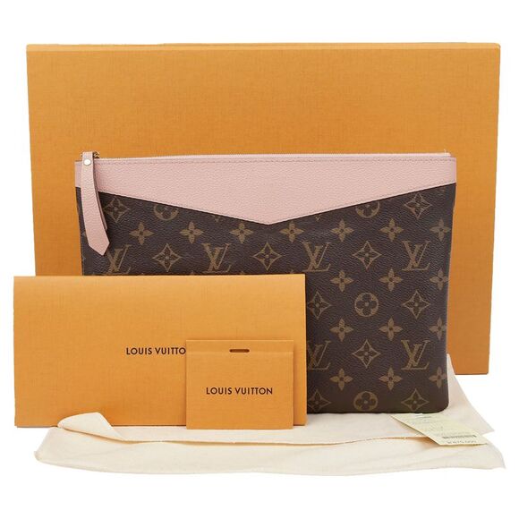 LOUIS VUITTON Handbags - Daily Pouch
